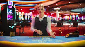 jkj92com Meja Bakarat, Roulette dan Blackjack
